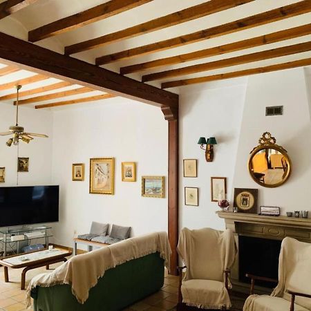 Ca Corrales: Como En La Playa, Pero En El Pueblo Calpe Exterior photo