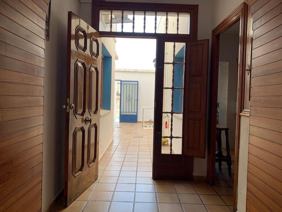 Ca Corrales: Como En La Playa, Pero En El Pueblo Calpe Exterior photo