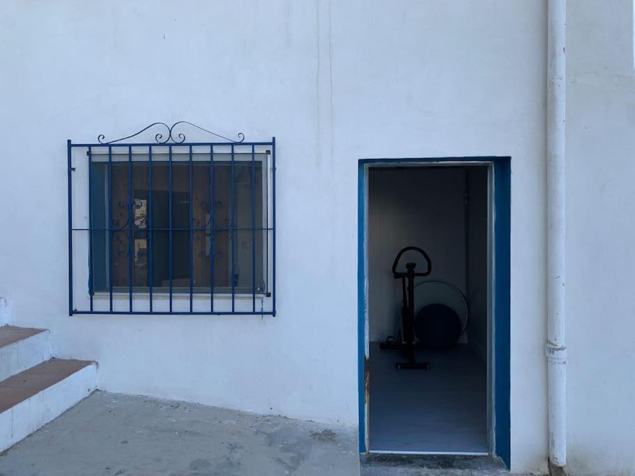 Ca Corrales: Como En La Playa, Pero En El Pueblo Calpe Exterior photo